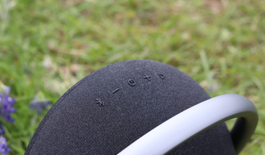 دکمه‌های harman kardon onyx studio 7 speaker