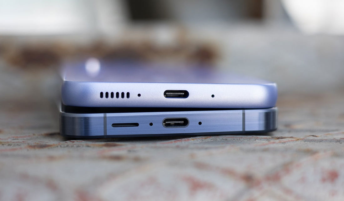 نمایی از بلندگو دو گوشی ‏A55‎‏ و ‏A54‎‏ سامسونگ