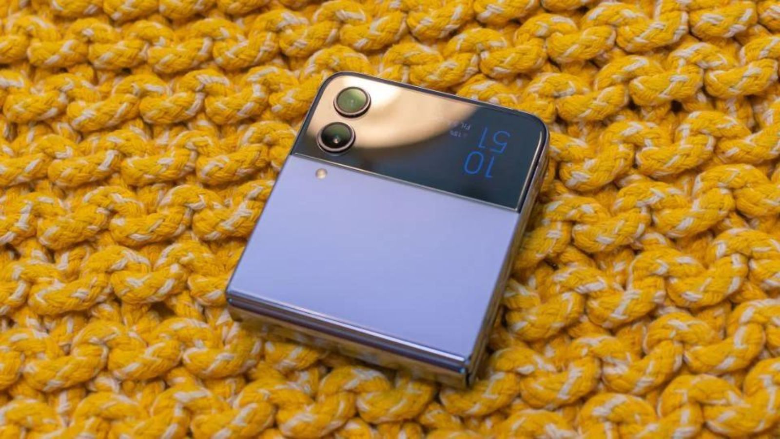 سخت افزار گلکسی Z Flip 4