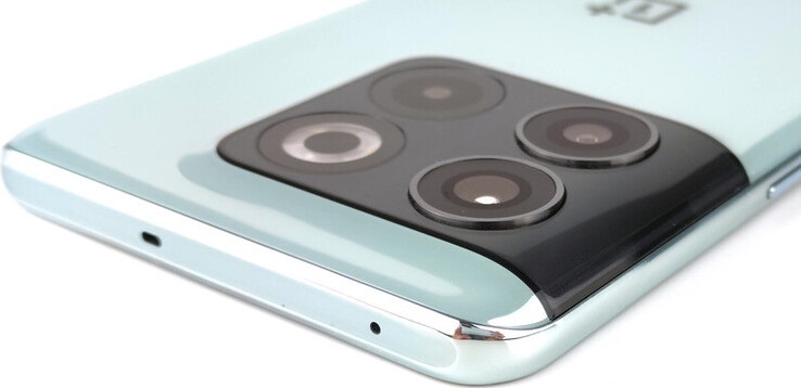 دوربین گوشی وان پلاس 10T از نمای نزدیک