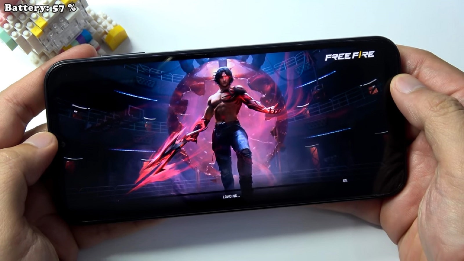 تصویر نمایشگر گوشی گلکسی A14 در حال اجرای بازی