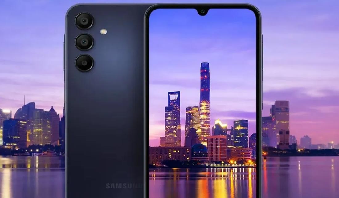 نمایش کیفیت دوربین گوشی گلکسی a15 از نمای نزدیک روی نمایشگر