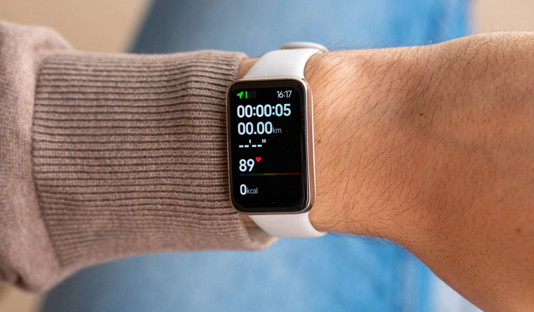 نمایش عملکرد ساعت هوشمند Mi Band 8 Pro در بخش سلامتی