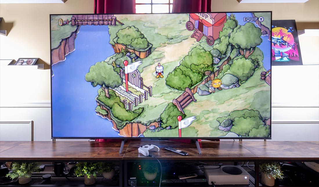 نمایش کیفیت اجرای یک بازی در تلویزیون گیمینگ با رزولوشن 4K