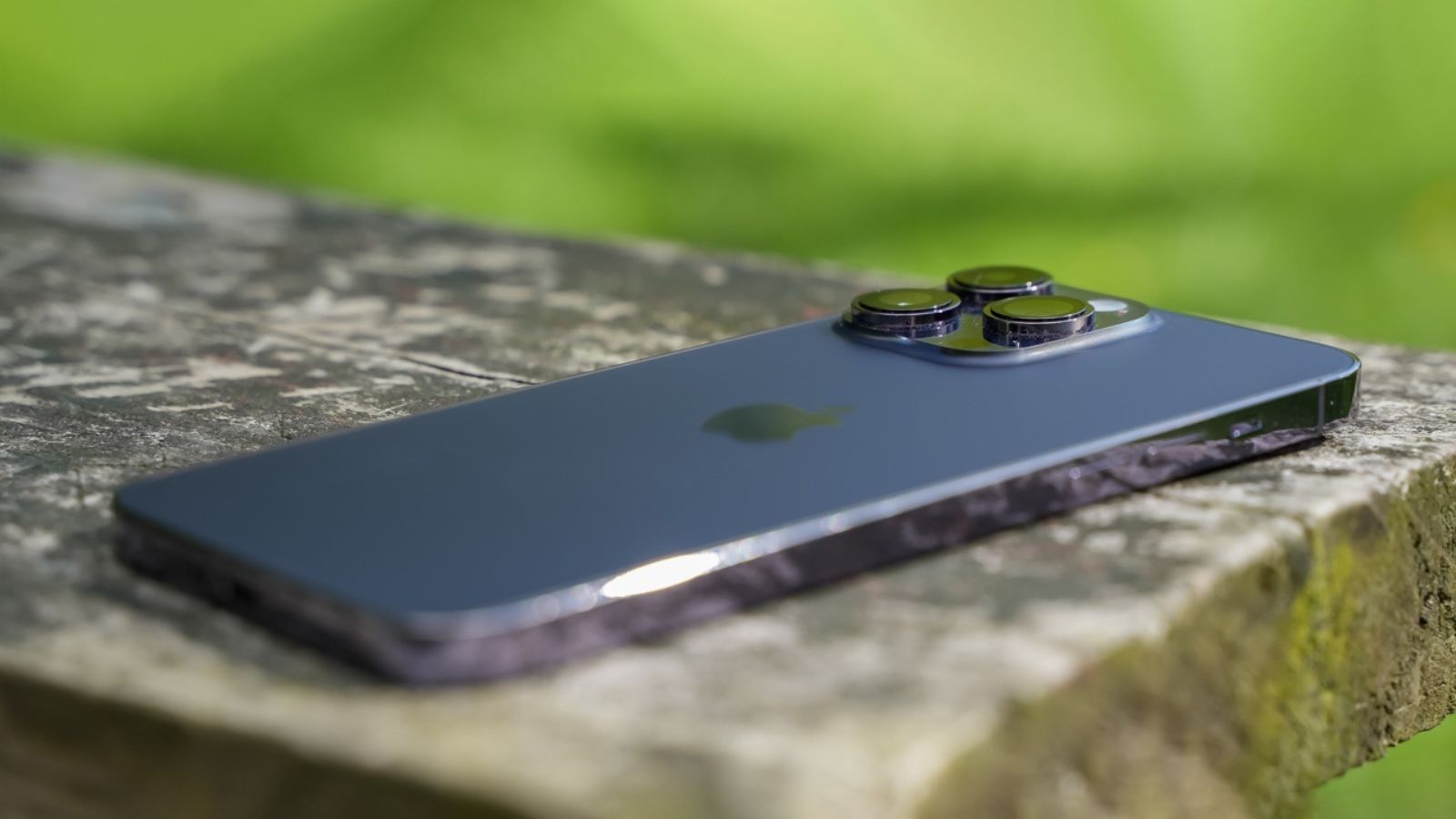 طراحی گوشی iPhone 14 pro max