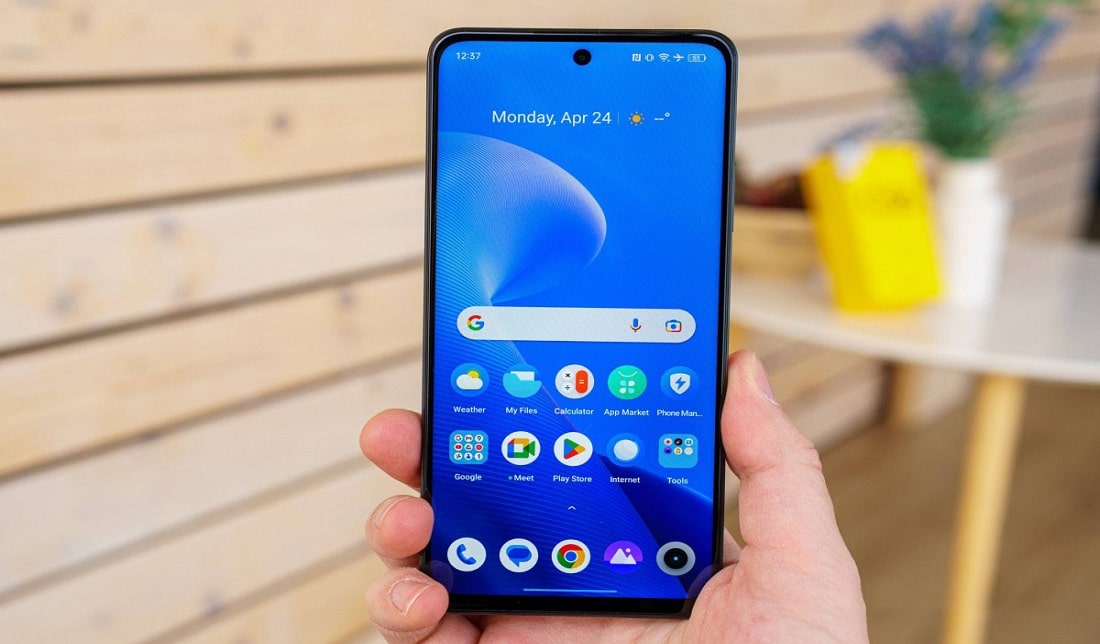 تصویر نمایشگر گوشی ریلمی C55