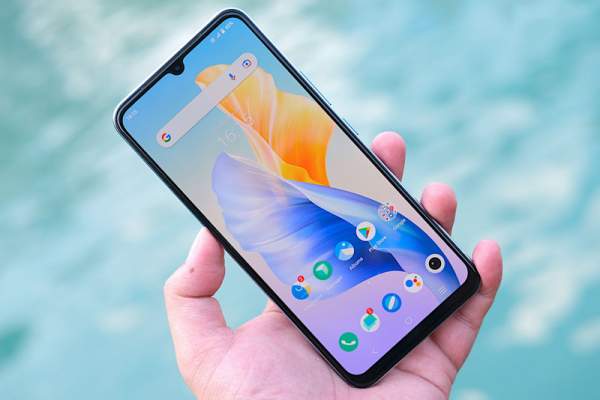 گوشی ویوو V23e با سلفی 44 مگاپیکسلی معرفی شد.